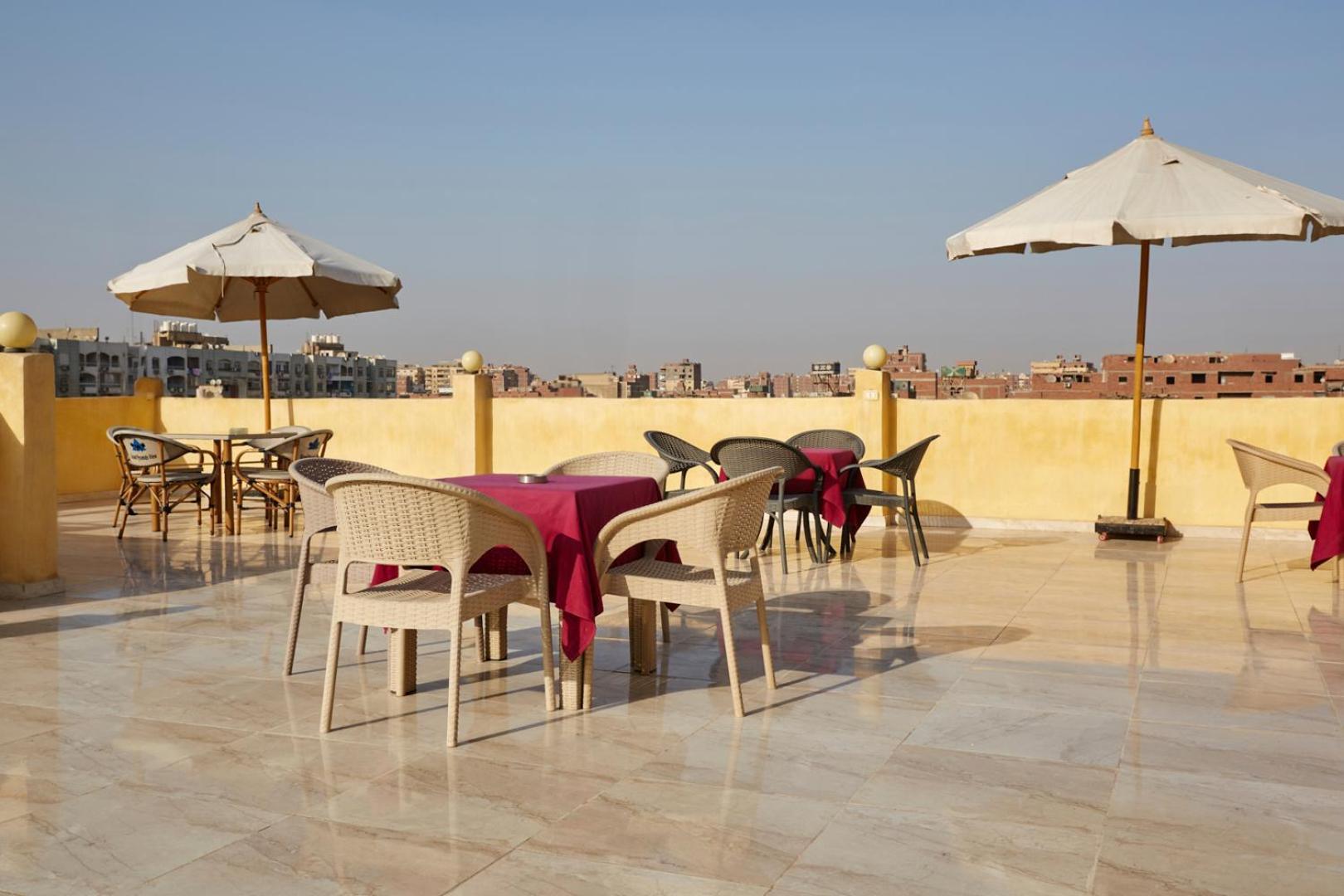 Grand Pyramid View Hotel Kafret el-Gabal Exterior photo