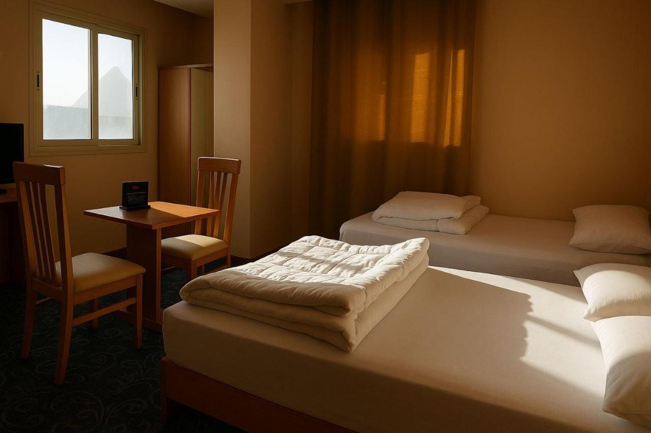 Grand Pyramid View Hotel Kafret el-Gabal Exterior photo